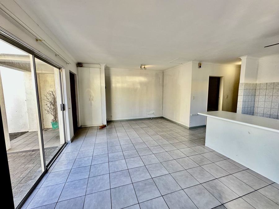 2 Bedroom Property for Sale in Vasco Estate Western Cape